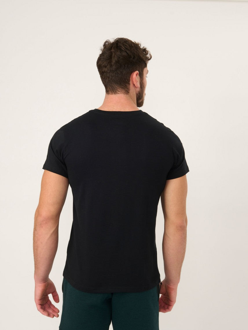 MEN’S Basic Slim Fit V neck